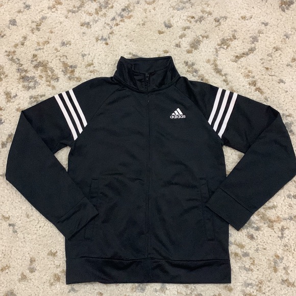 Boys medium Adidas sweatshirt set. - Picture 6 of 9